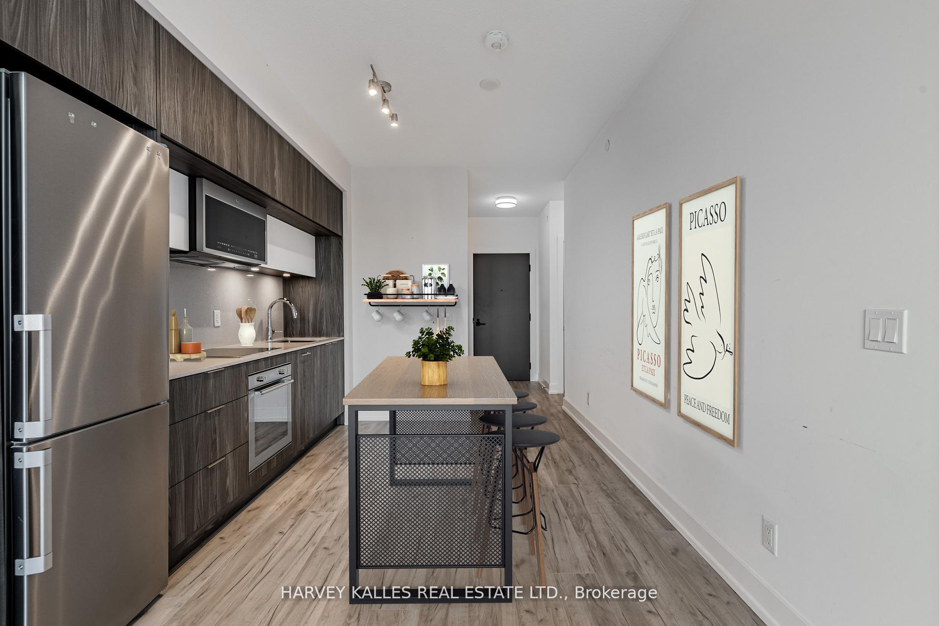 25 Adra Grado Way W 708