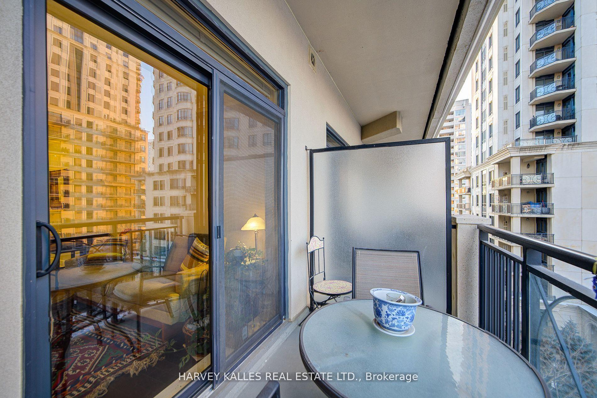 650 Sheppard Avenue E 603