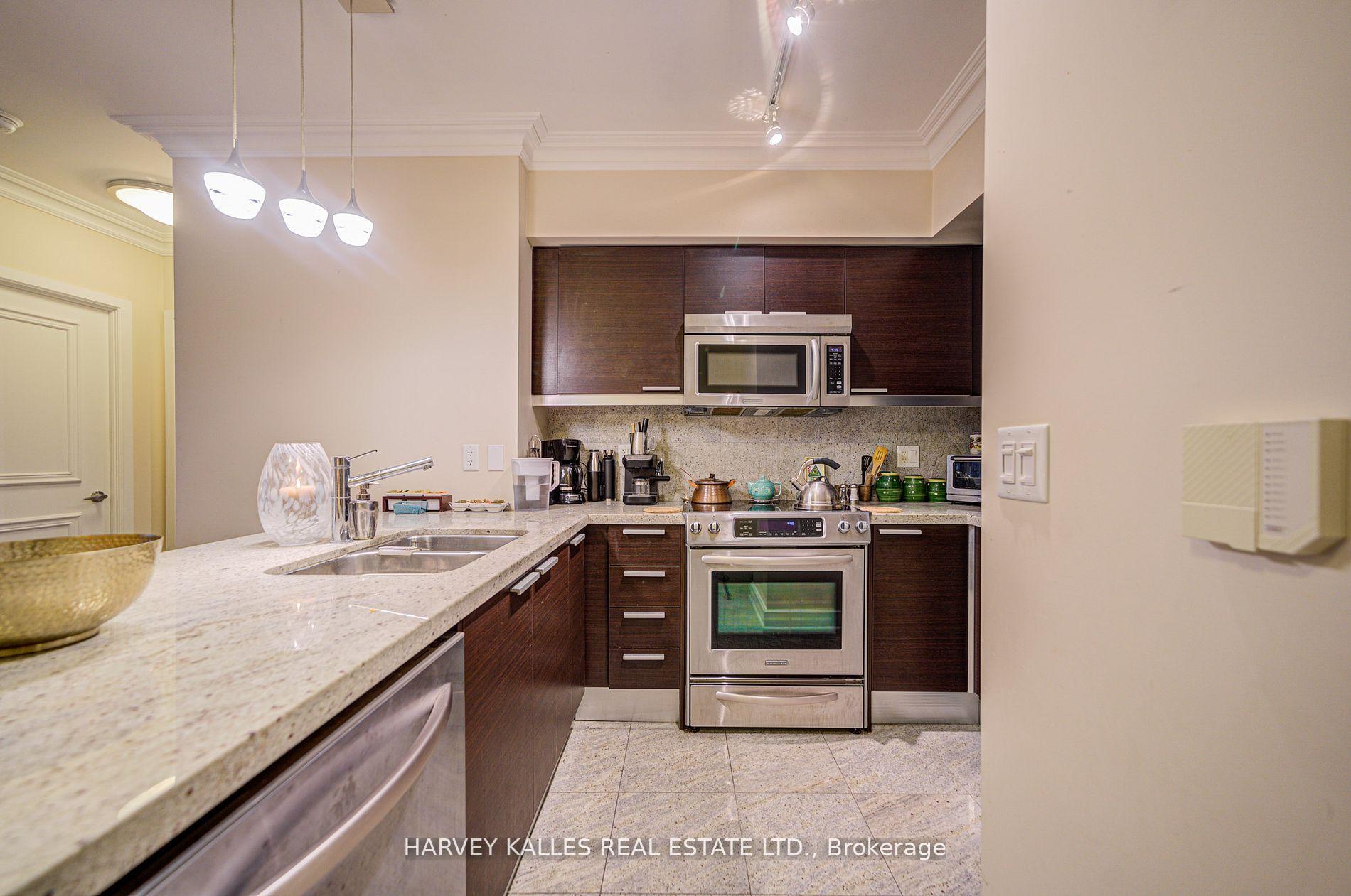 650 Sheppard Avenue E 603