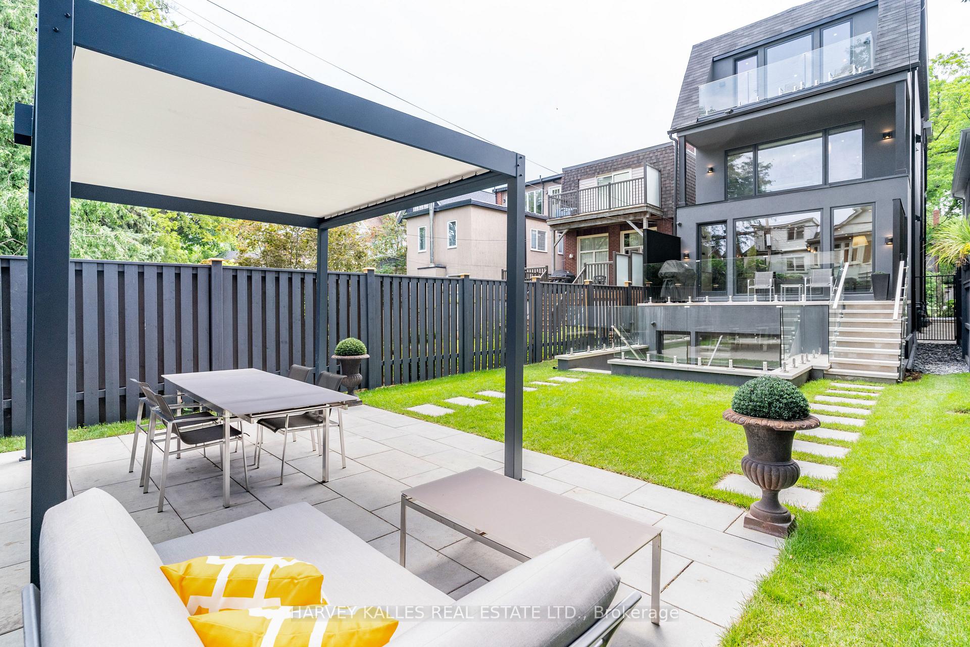 305 Glen Road