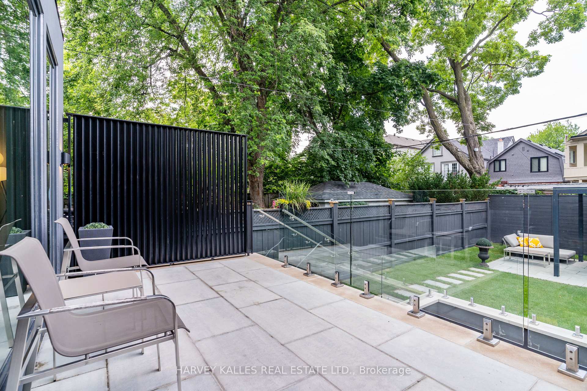 305 Glen Road