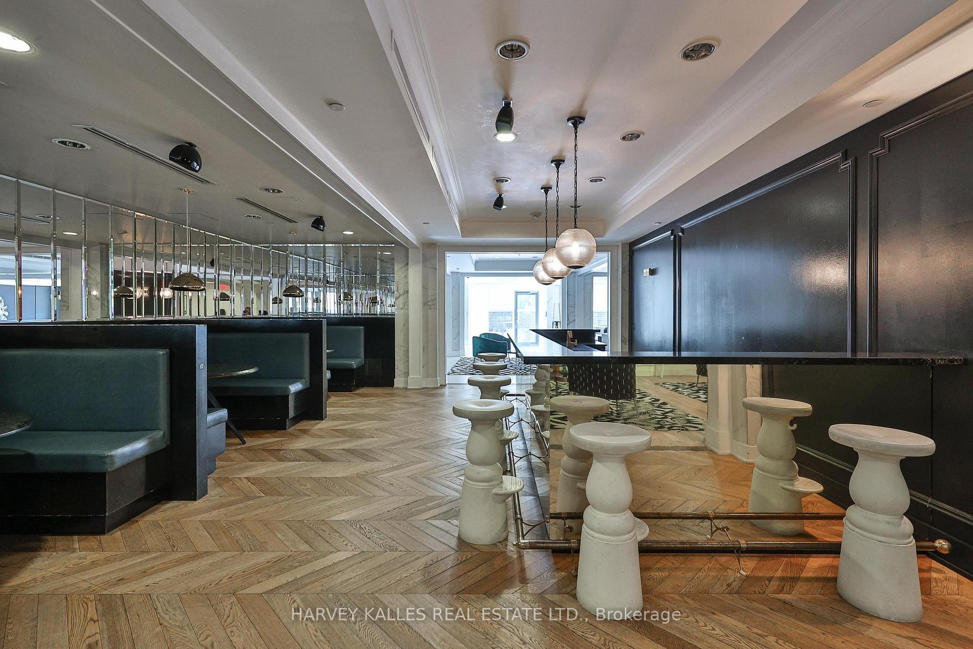 20 Minowan Miikan Lane 601