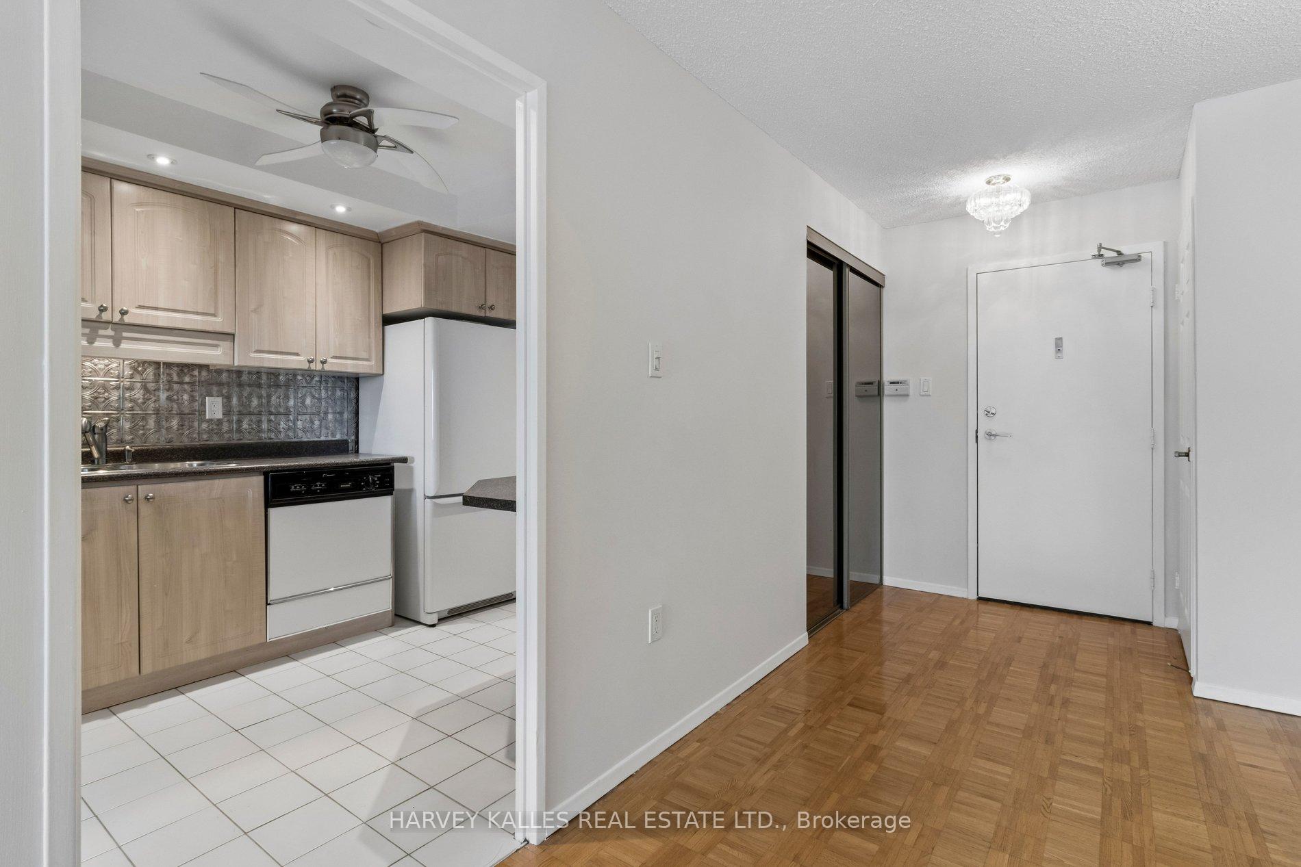 55 Skymark Drive 205