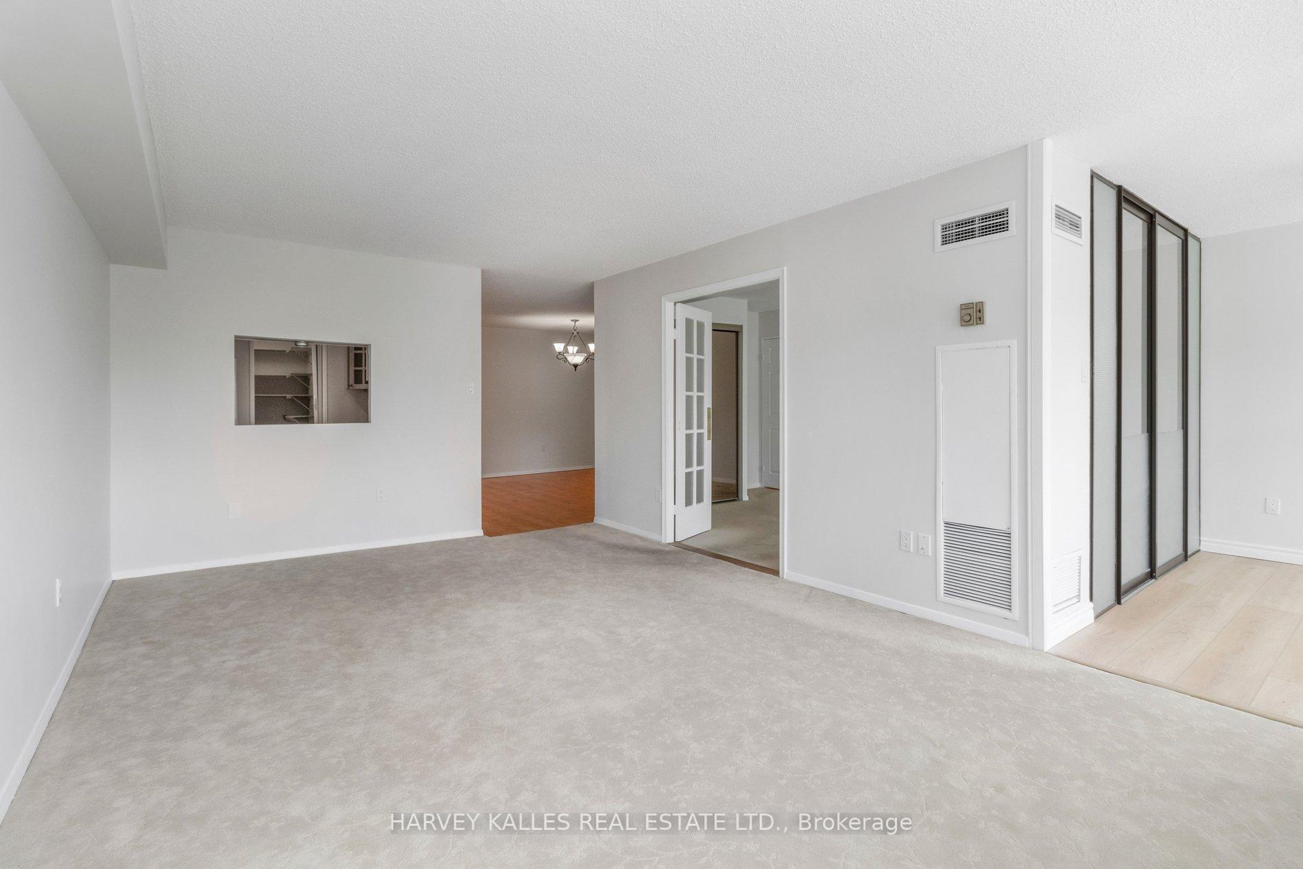 55 Skymark Drive 205