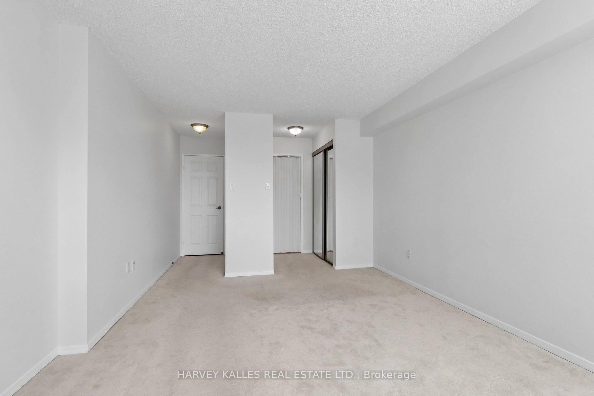 55 Skymark Drive 205