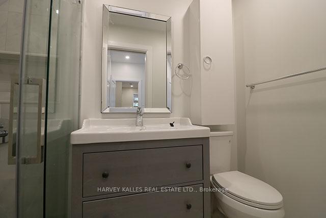 488 Lansdowne Avenue Main