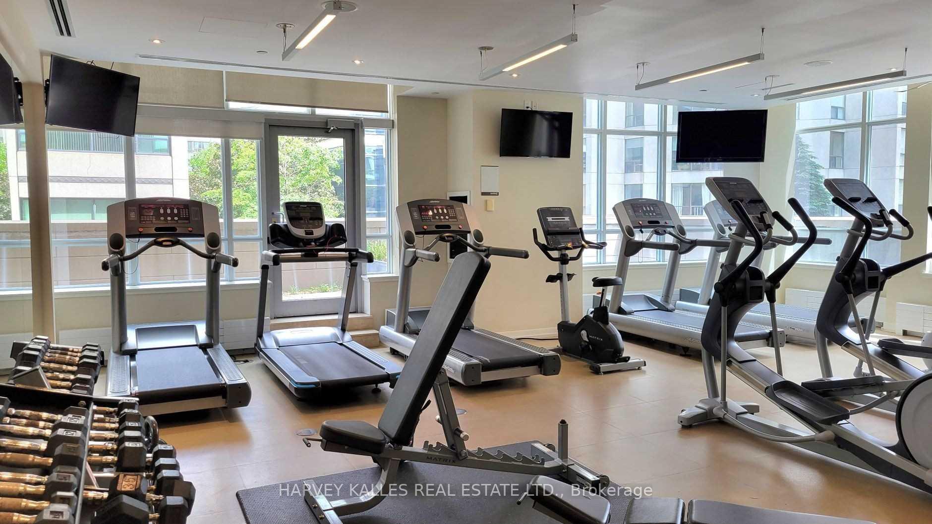 2191 Yonge Street 504