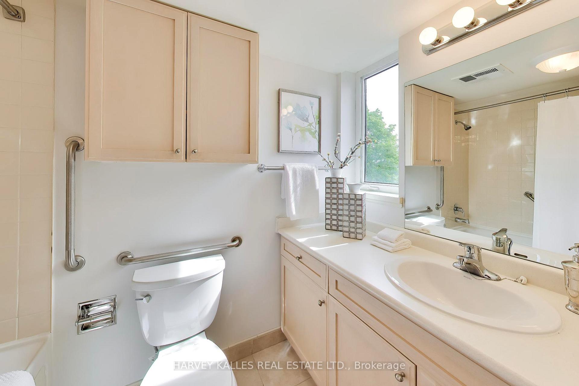 645 Millwood Road 401