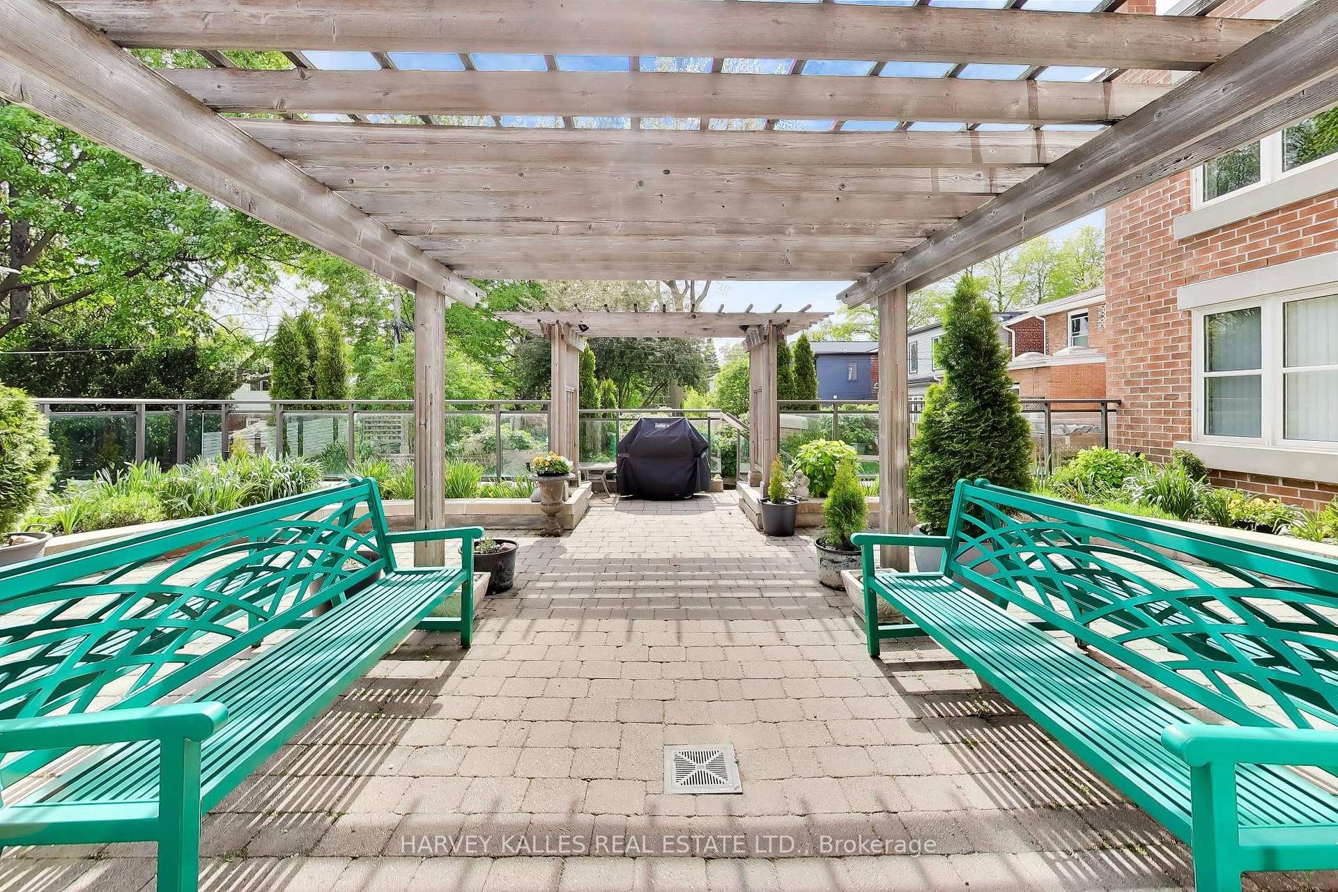 645 Millwood Road 401