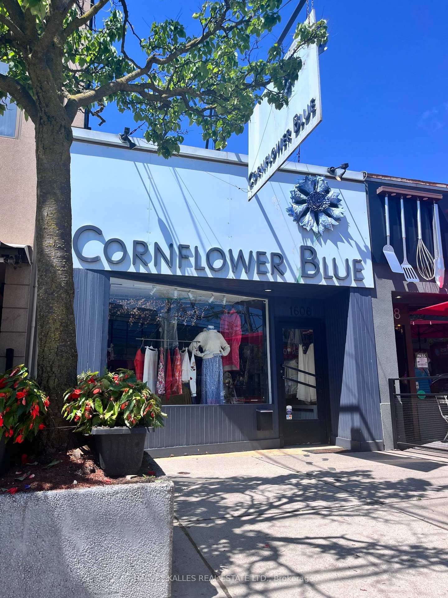 645 Millwood Road 401