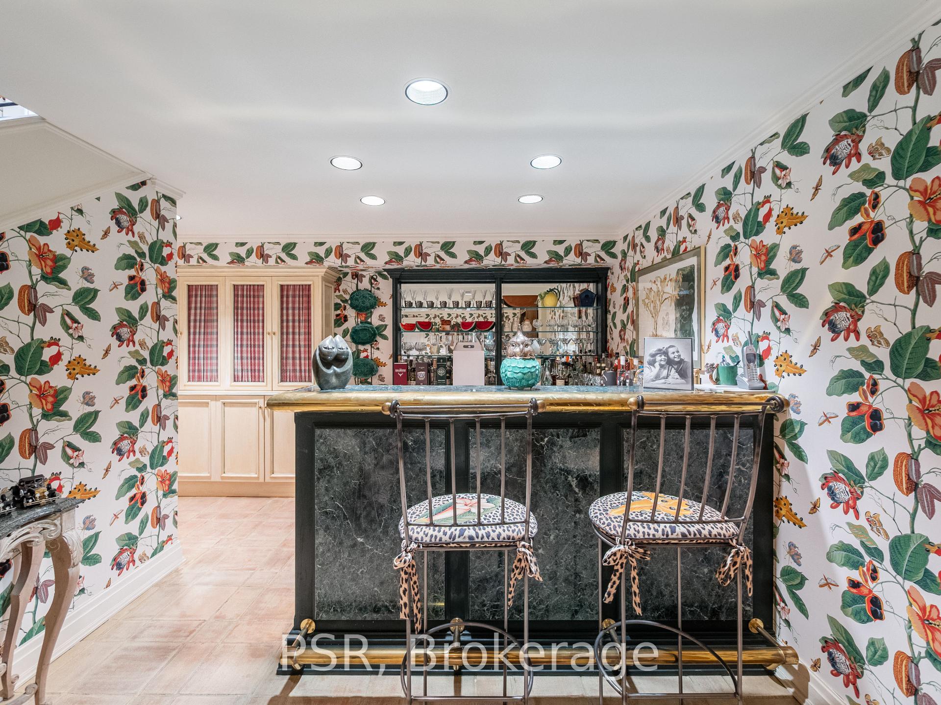 94 Dunvegan Road, Toronto