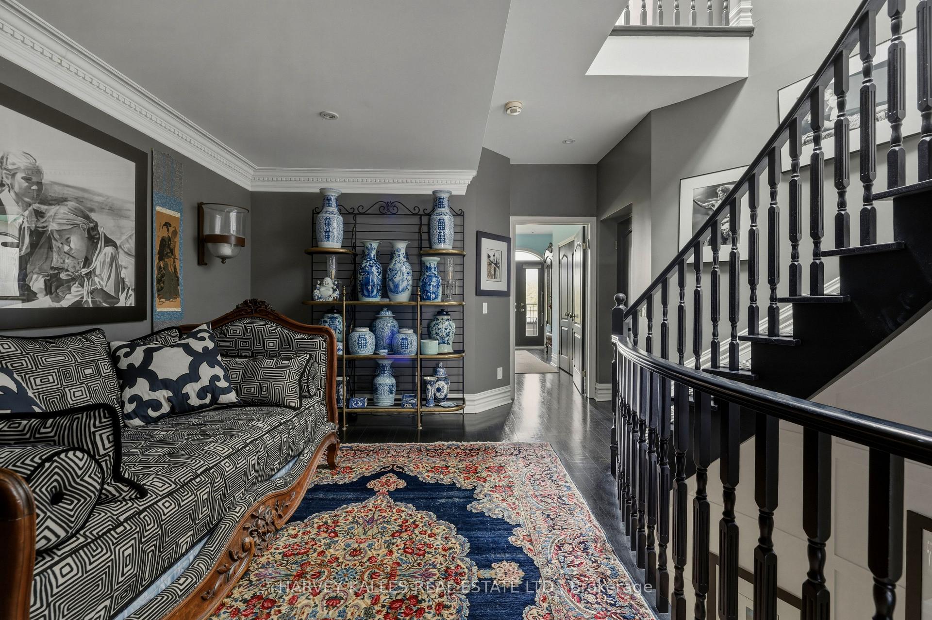 260 Russell Hill Road 21