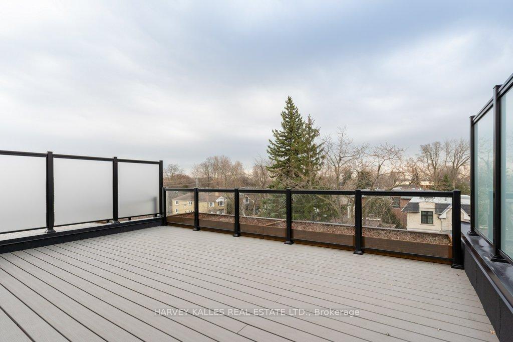 32 Evergreen Gardens