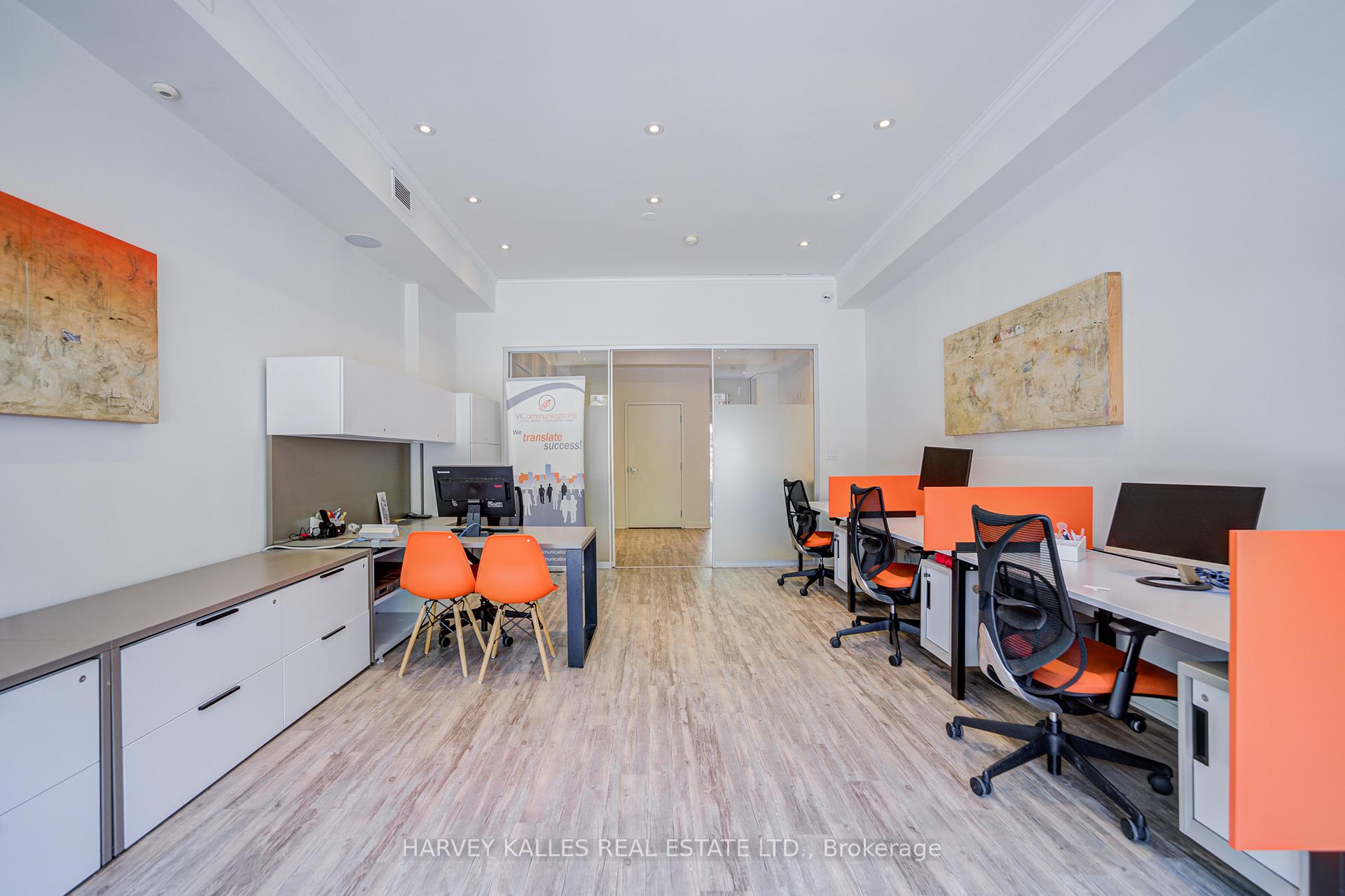 275 MacPherson Avenue 109
