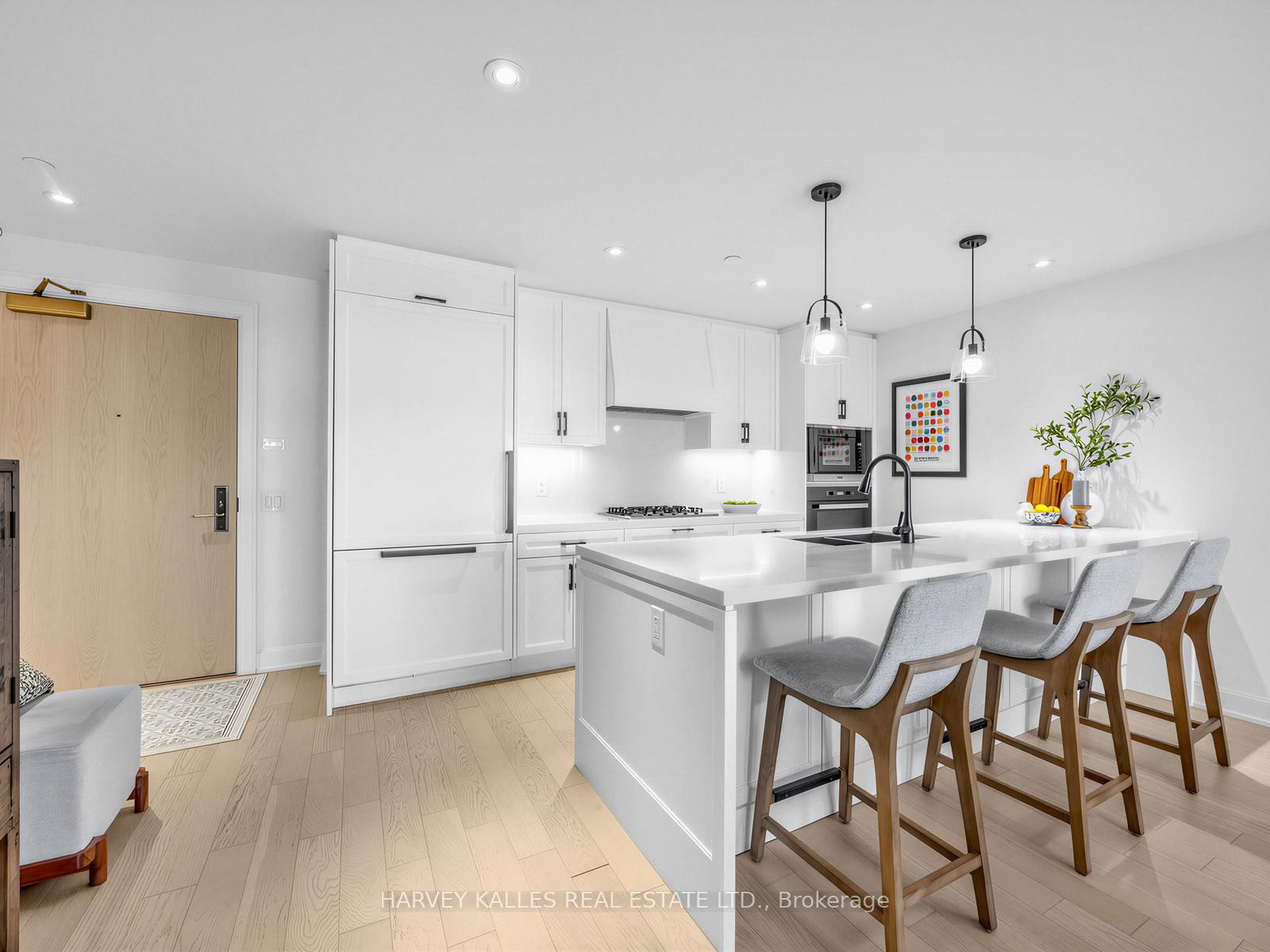 1 Strathgowan Avenue 605
