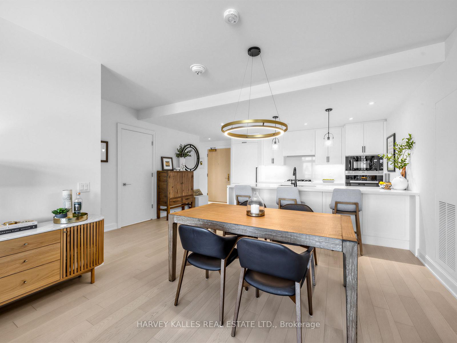1 Strathgowan Avenue 605
