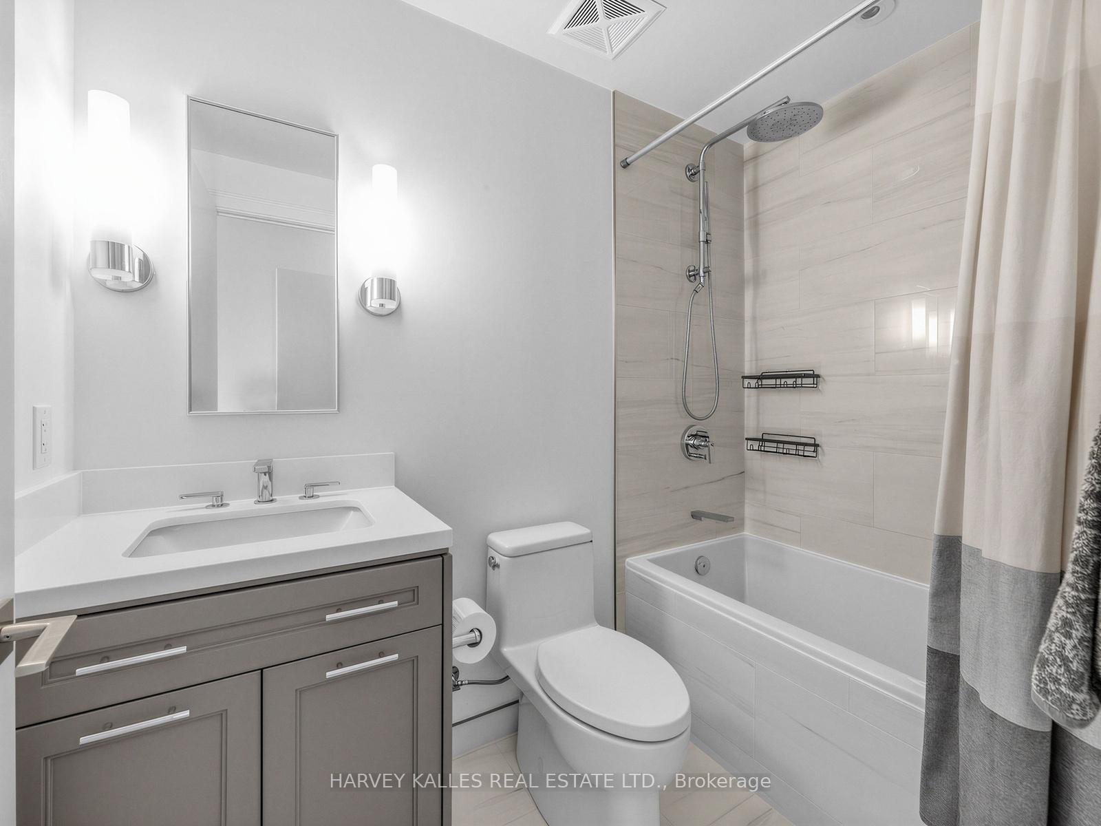 1 Strathgowan Avenue 605