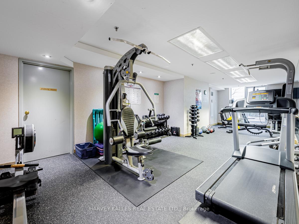 43 Eglinton Avenue E 1101