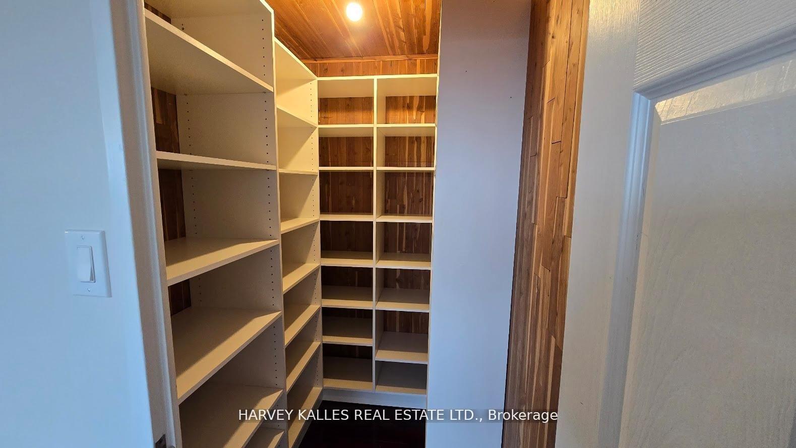 3555 Bathurst Street 602