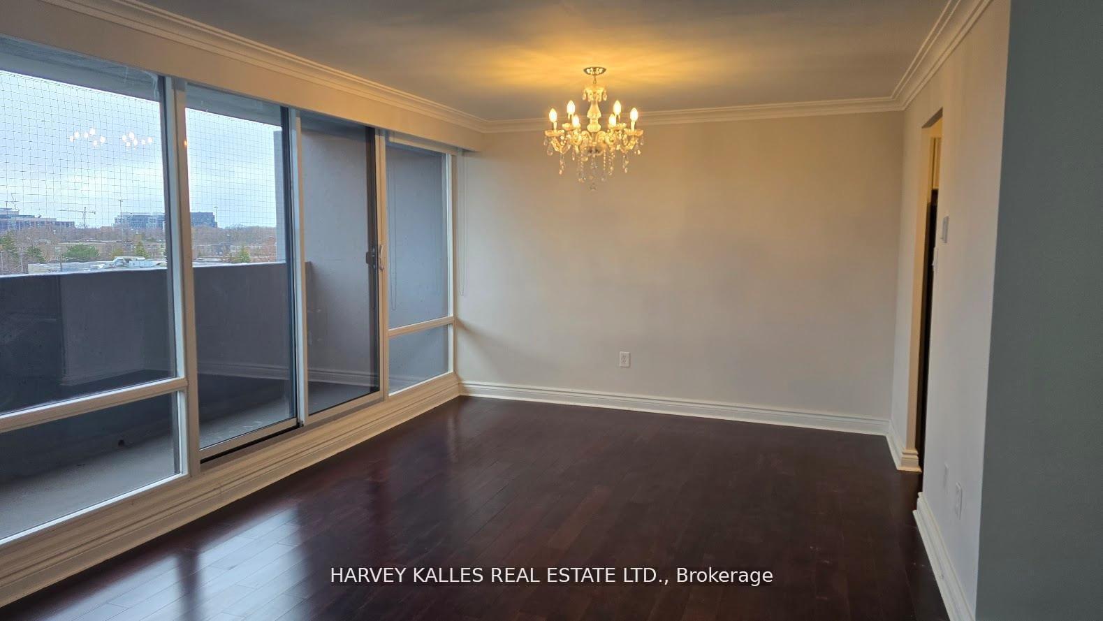 3555 Bathurst Street 602