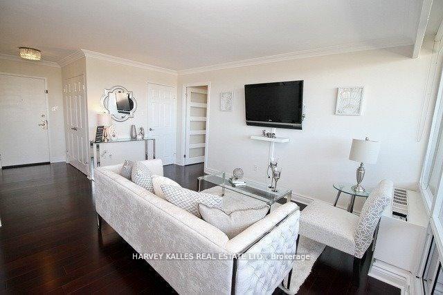 3555 Bathurst Street 602