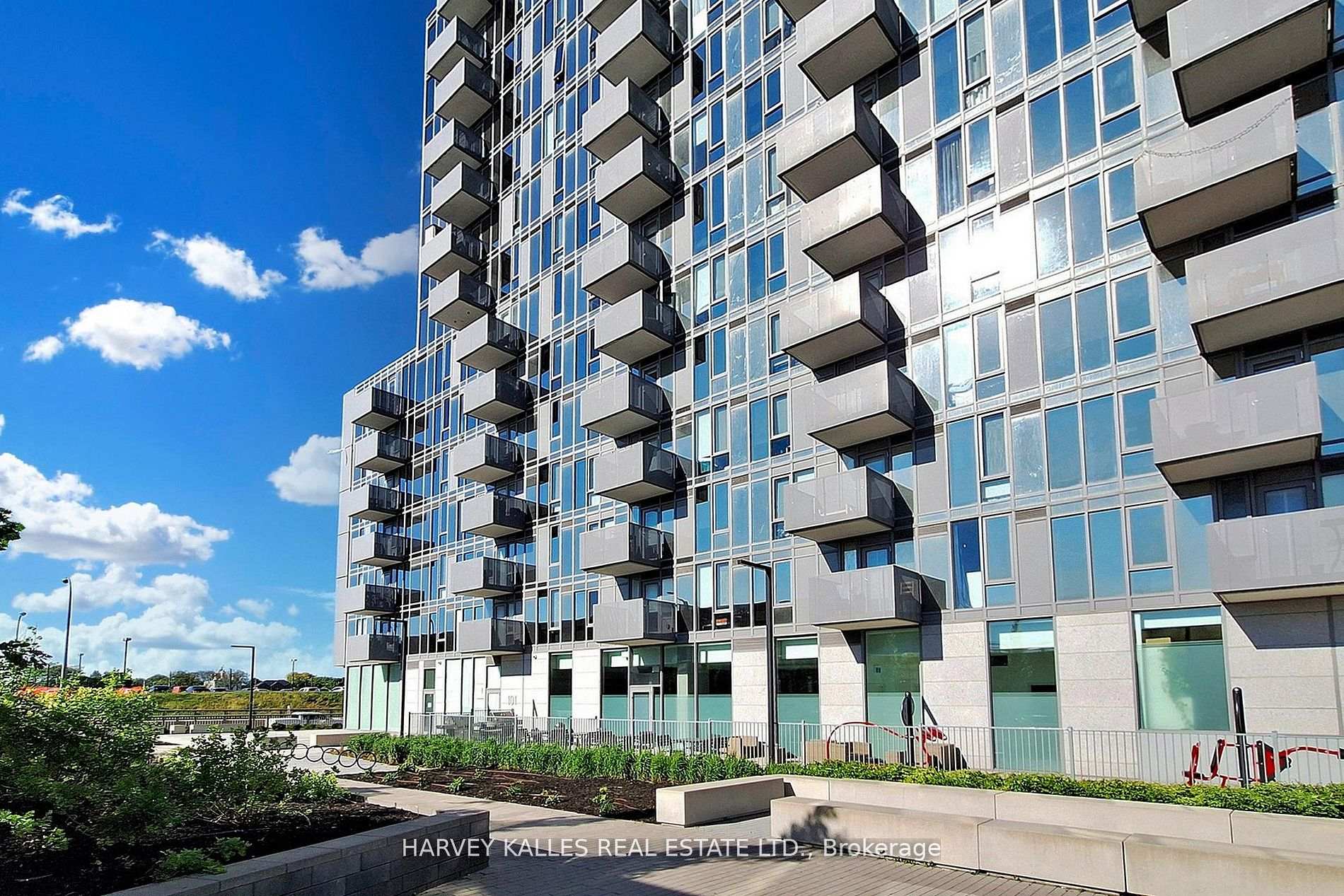 38 Monte Kwinter Court 1406