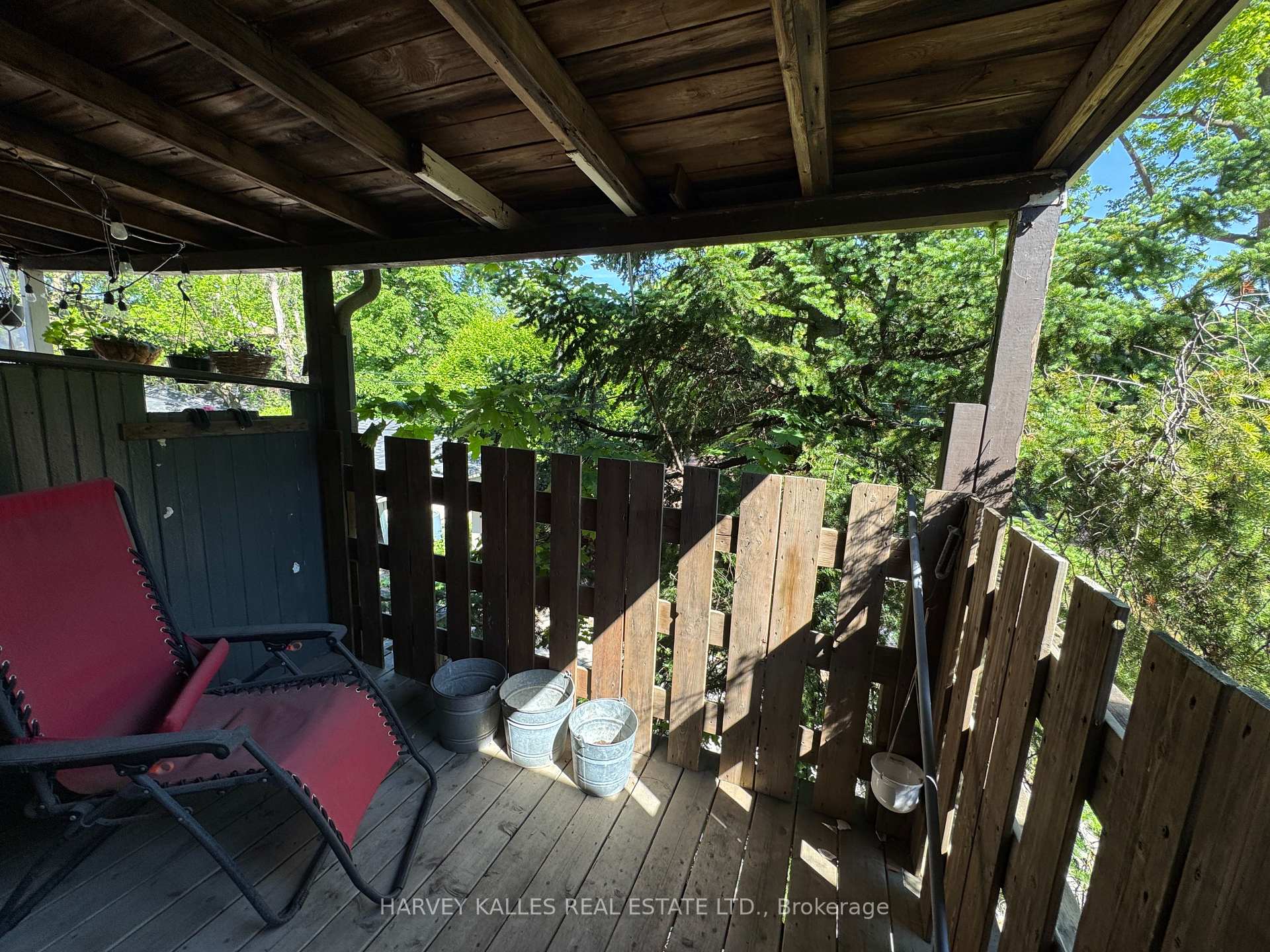 38 Strathgowan Avenue Upper