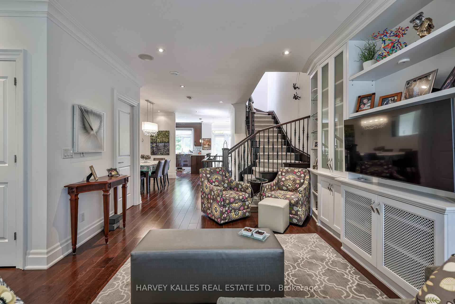 417 St Germain Avenue