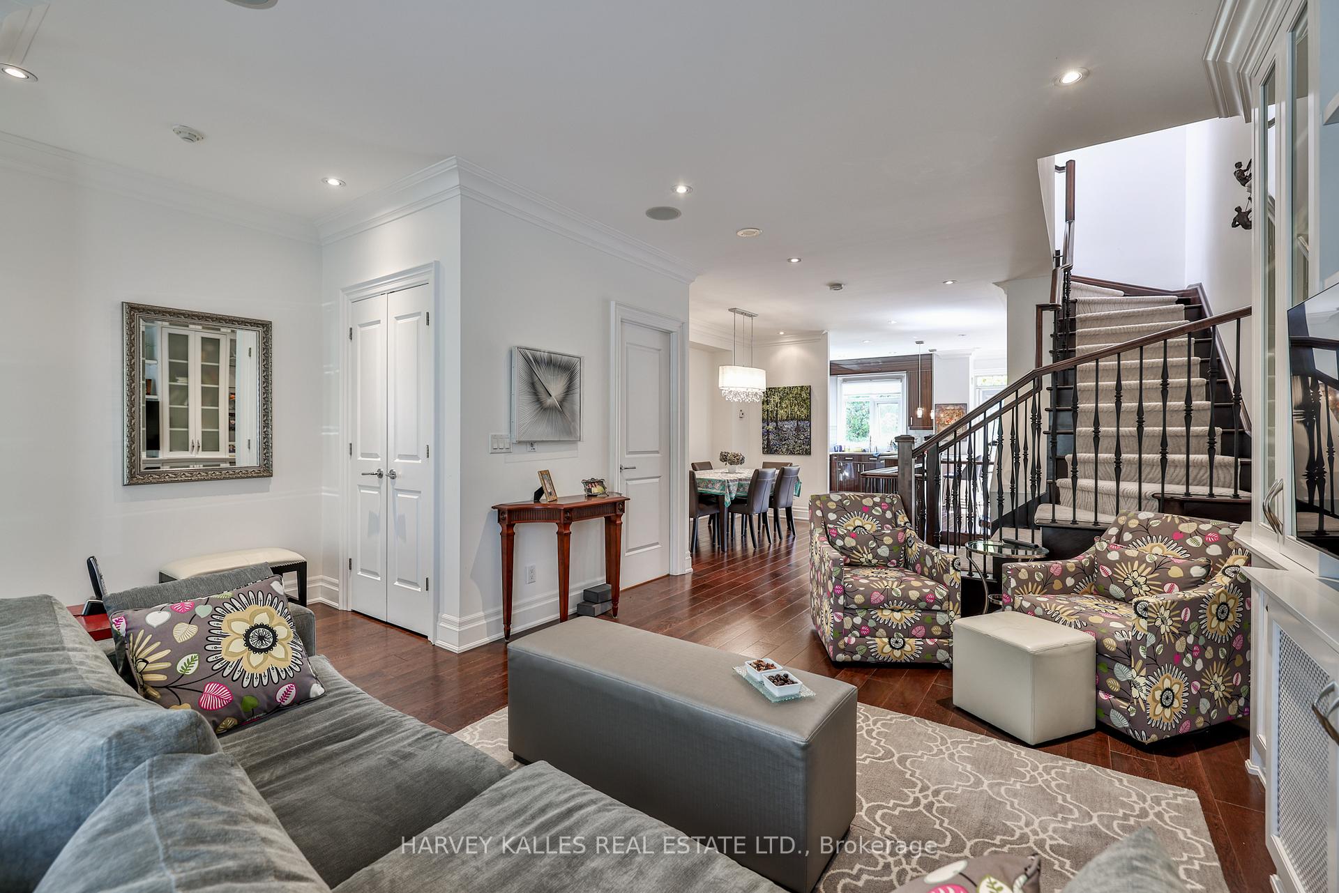 417 St Germain Avenue