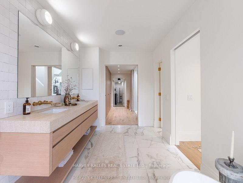 239 Borden Street