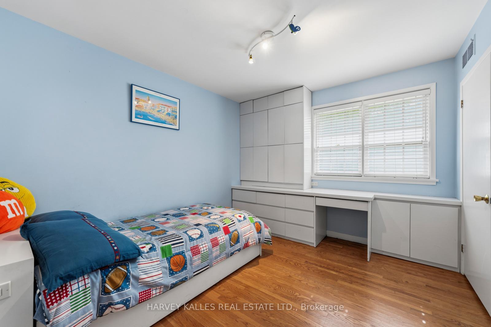 1 Vyner Road