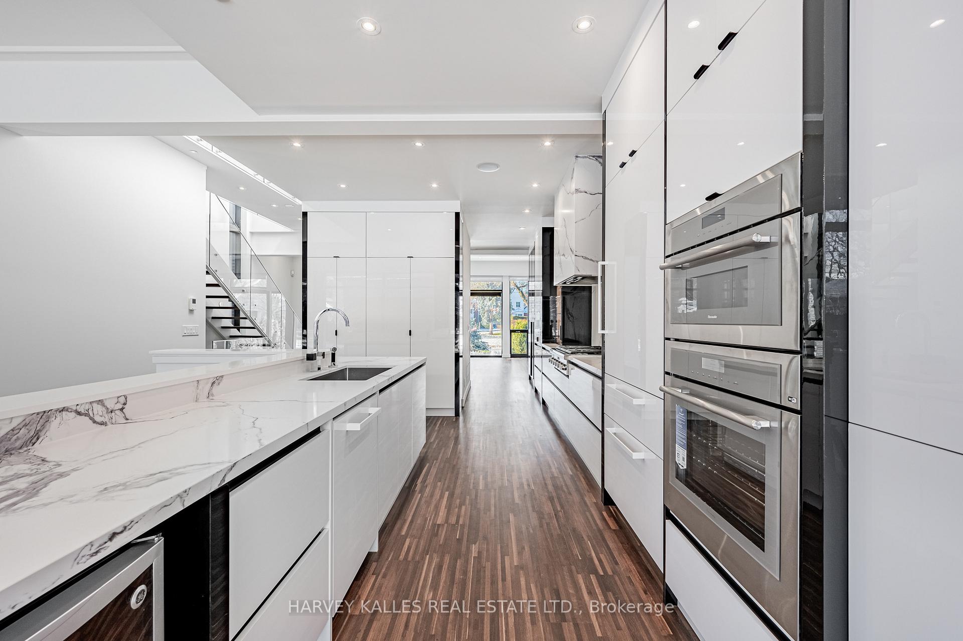 5 Braemar Avenue