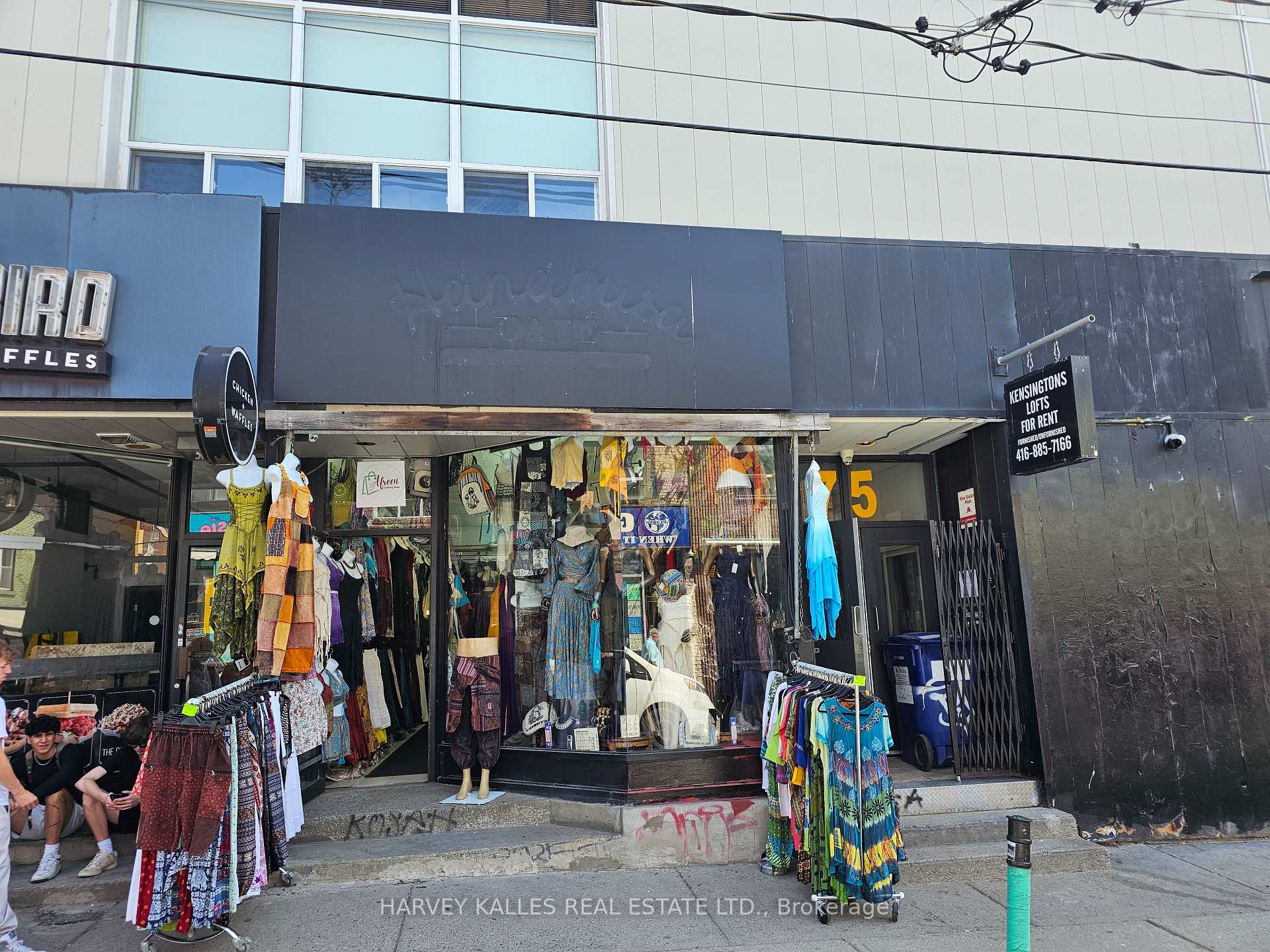 77 Kensington Avenue main