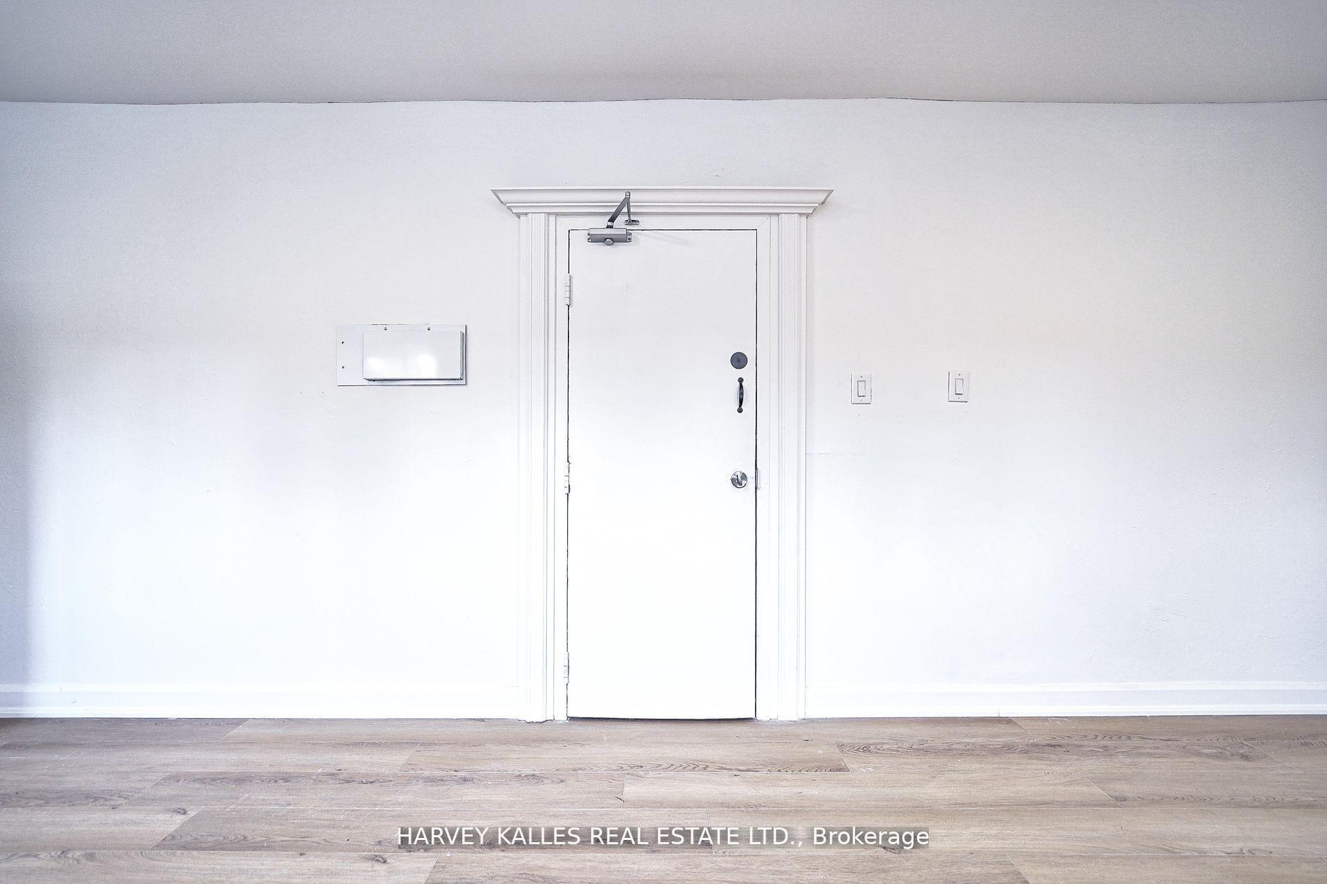 1046 Bathurst Street Unit 2