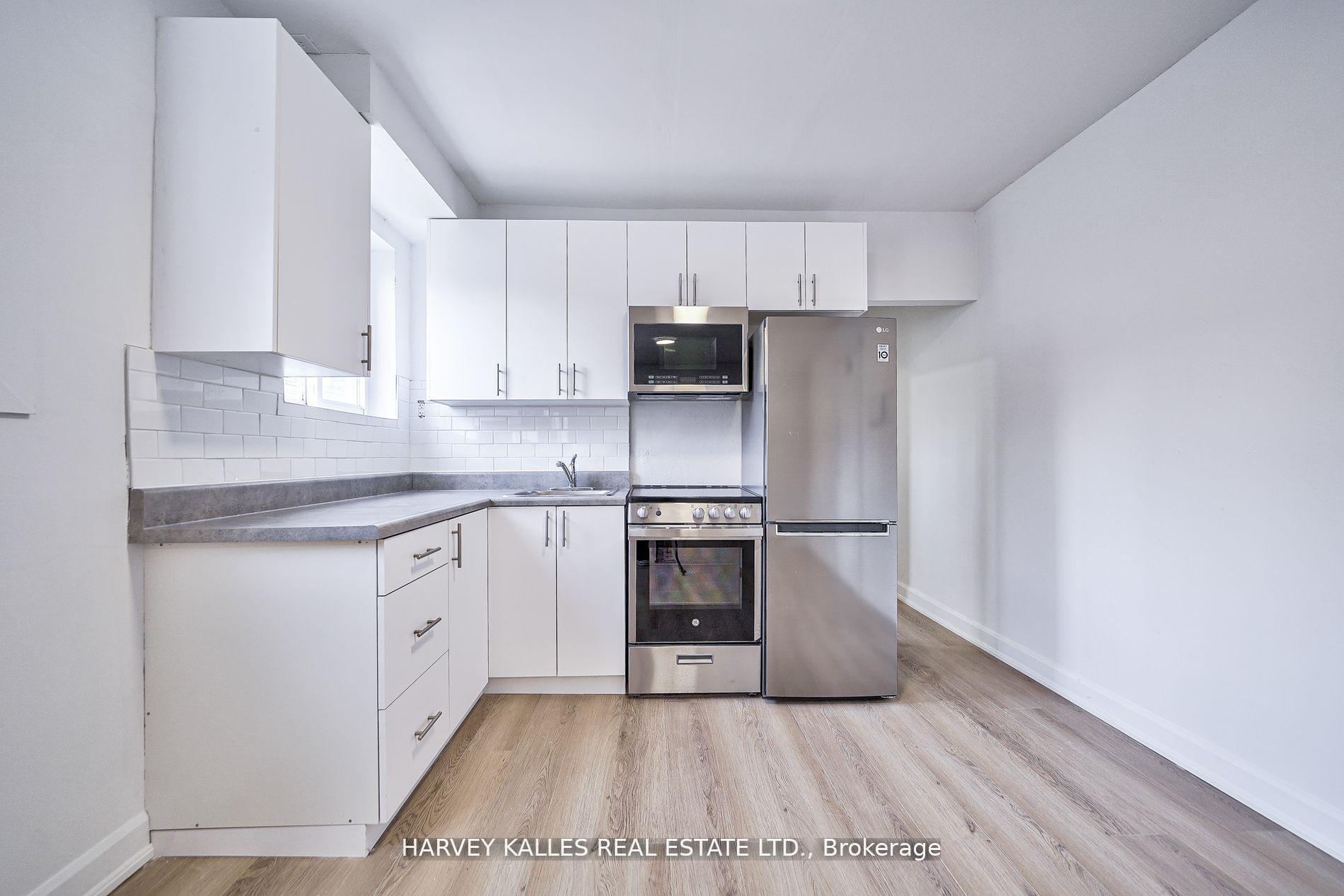 1046 Bathurst Street Unit 2