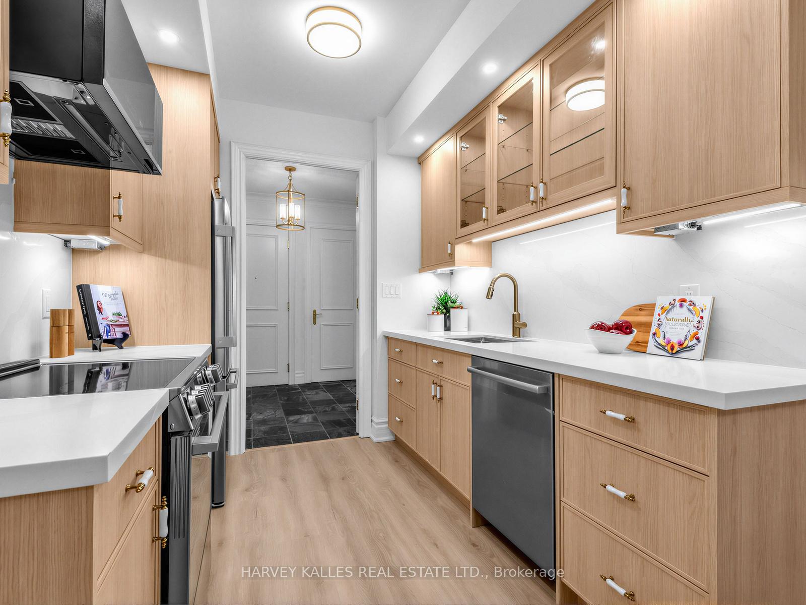 10 Old York Mills Road 306