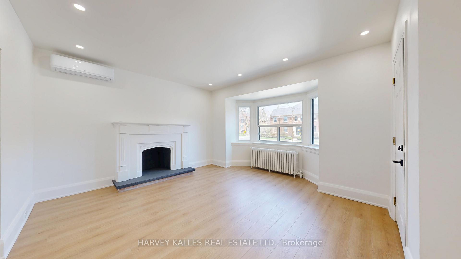 1216 Avenue Road 1