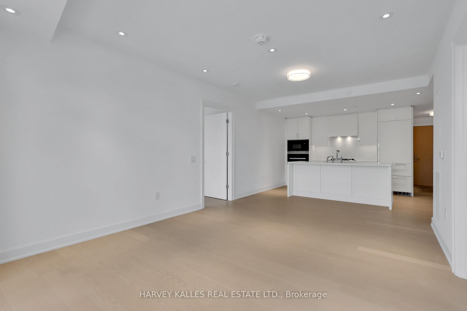 1 Strathgowan Avenue 403