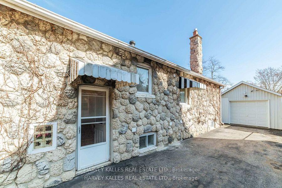 139 Kingsdale Avenue