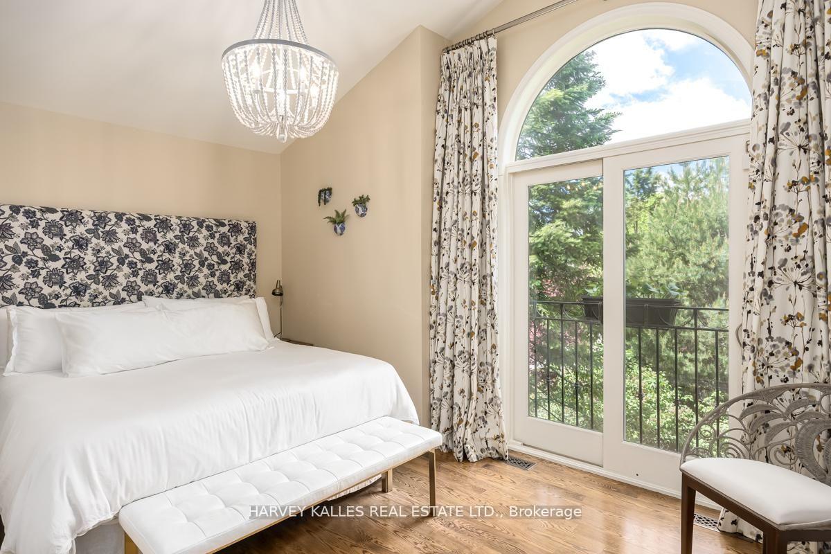 526 Melrose Avenue