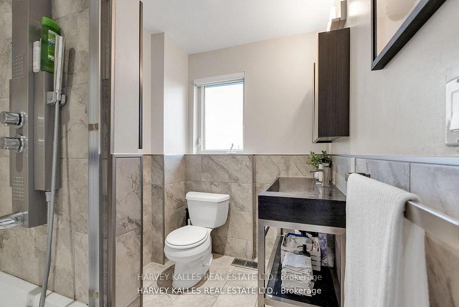 326 Glenholme Avenue, Toronto