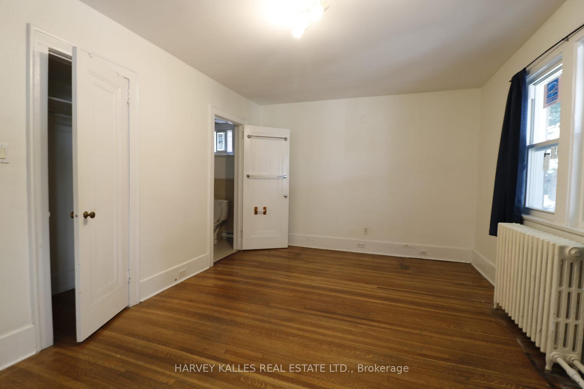 6 Poplar Plains Crescent Main, Toronto Unit: Main