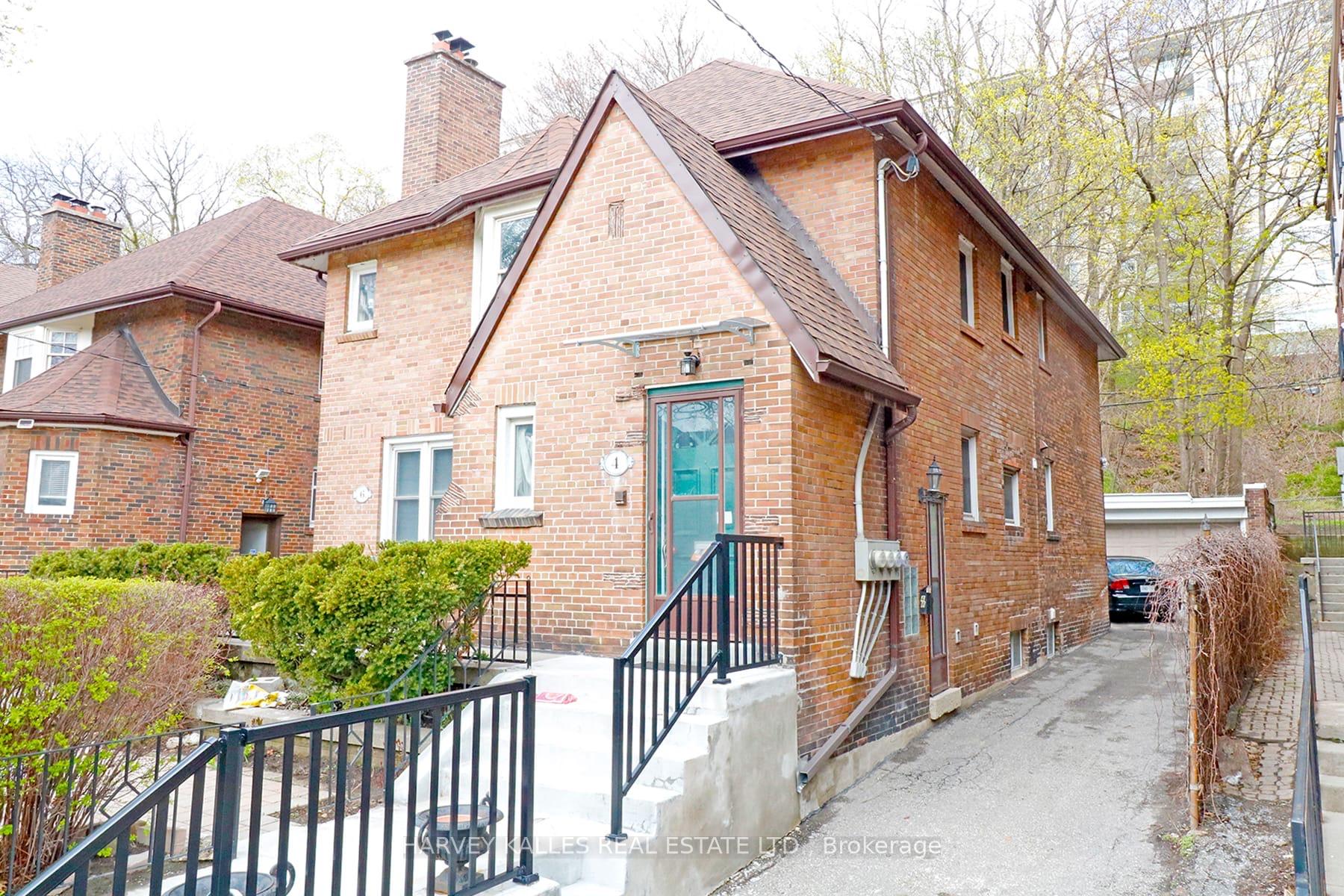 6 Poplar Plains Crescent Main, Toronto Unit: Main