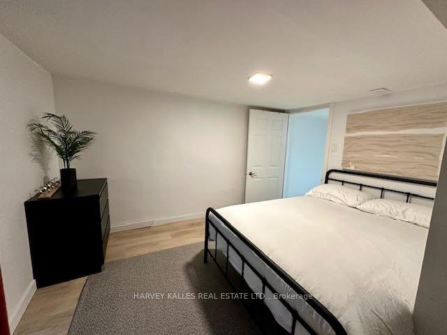 115 Northcliffe Boulevard Lower, Toronto Unit: Lower