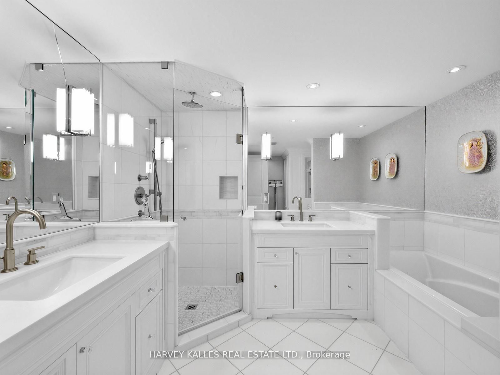 500 Avenue Road 1201, Toronto Unit: 1201
