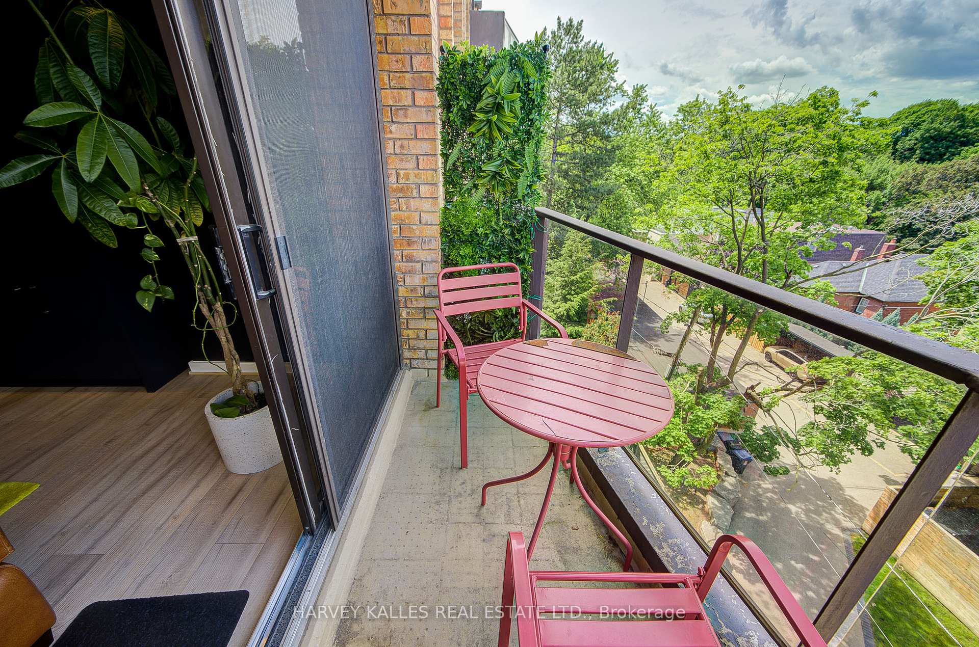 350 Lonsdale Road 503, Toronto Unit: 503