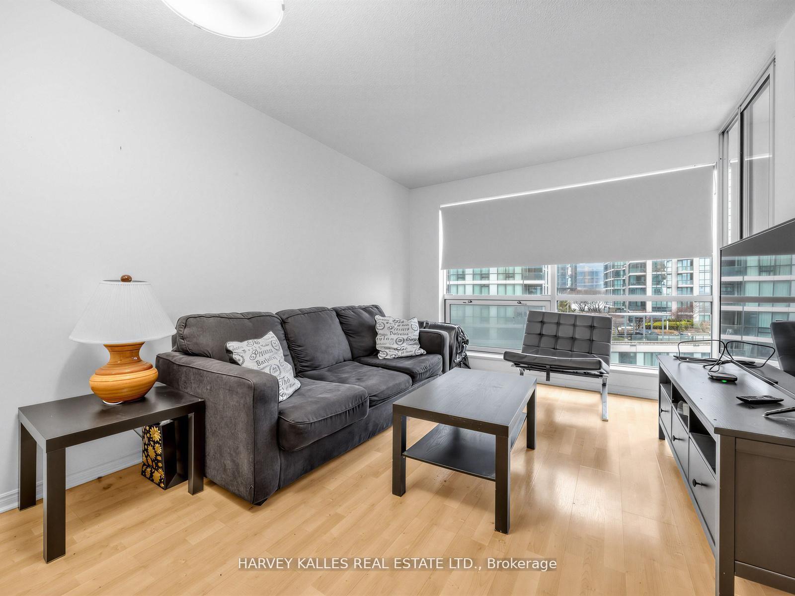 10 Yonge Street 705, Toronto Unit: 705