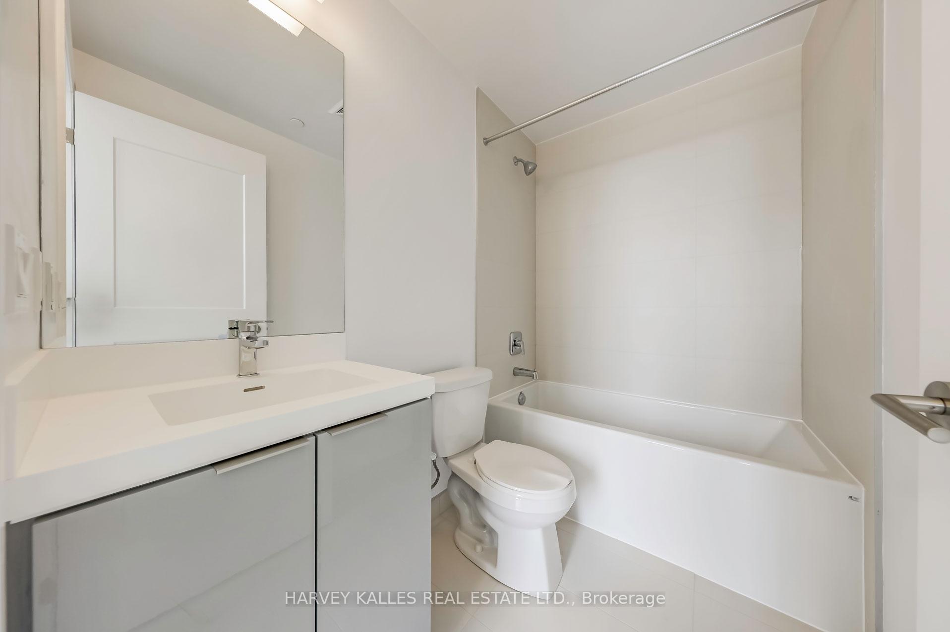 50 Dunfield Avenue 2217, Toronto Unit: 2217