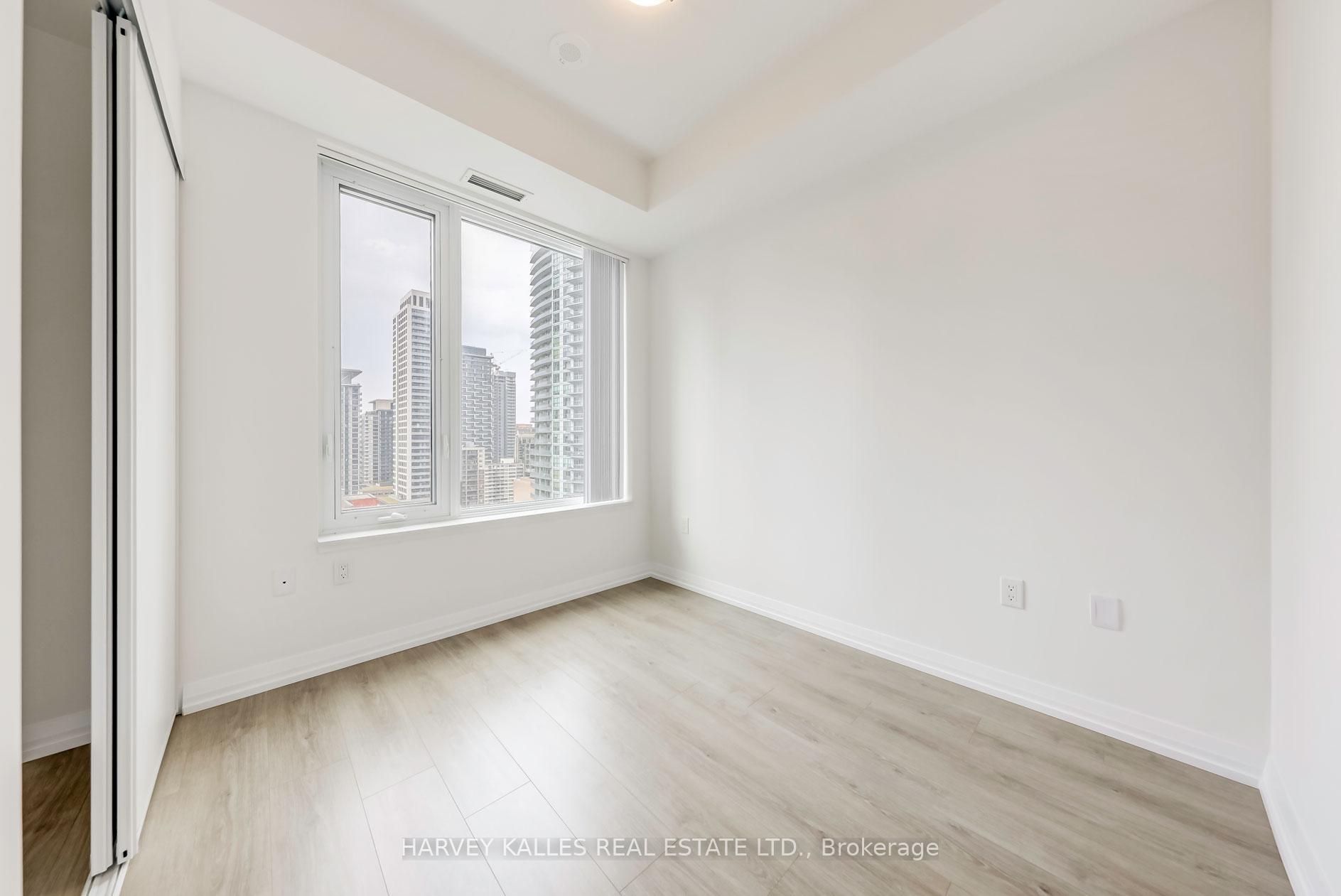 50 Dunfield Avenue 2217, Toronto Unit: 2217