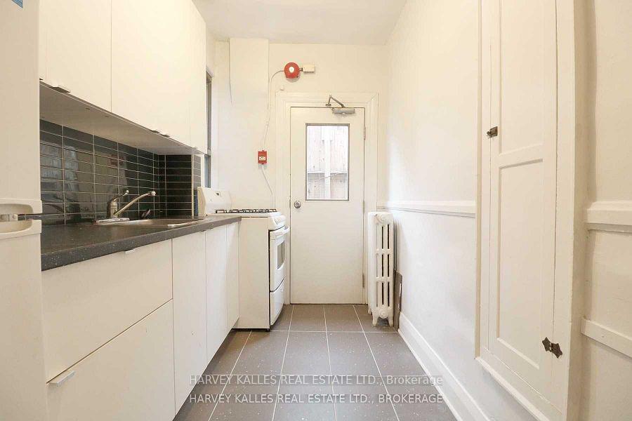 1108 Yonge Street C, Toronto Unit: C